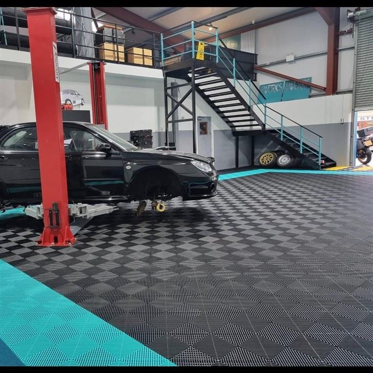 Garage Tile Squares